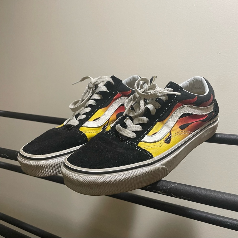 Flame Van’s Old Skool 🔥❤️‍🔥🔥